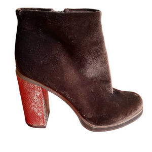 Lien Do By Anthropologie Womens Velvet Block Heel Boots Size 7US Brown
